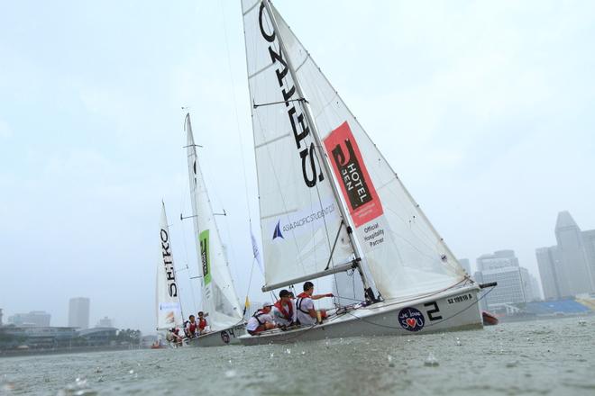 The Rain didn't stop the race.  Students pressed on. - 3rd Asia Pacific Student Cup 2014 © Howie Choo